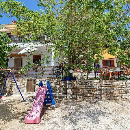 Emilia's House * Astris