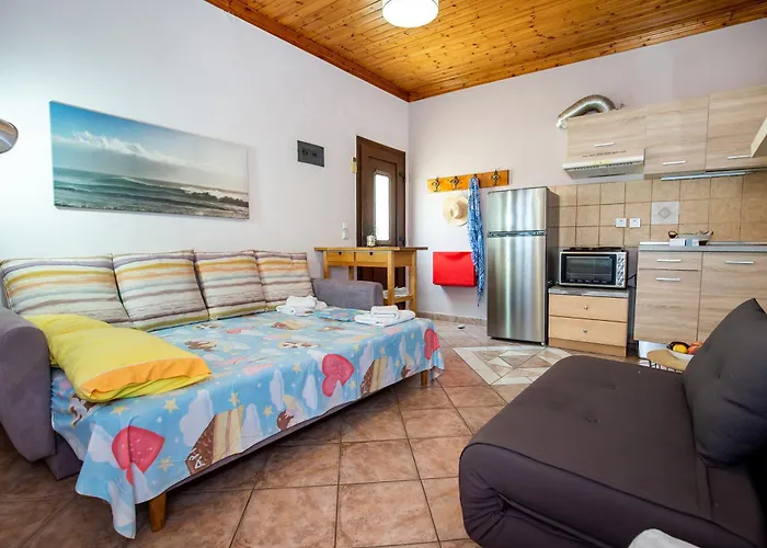 Emilia's House Astris